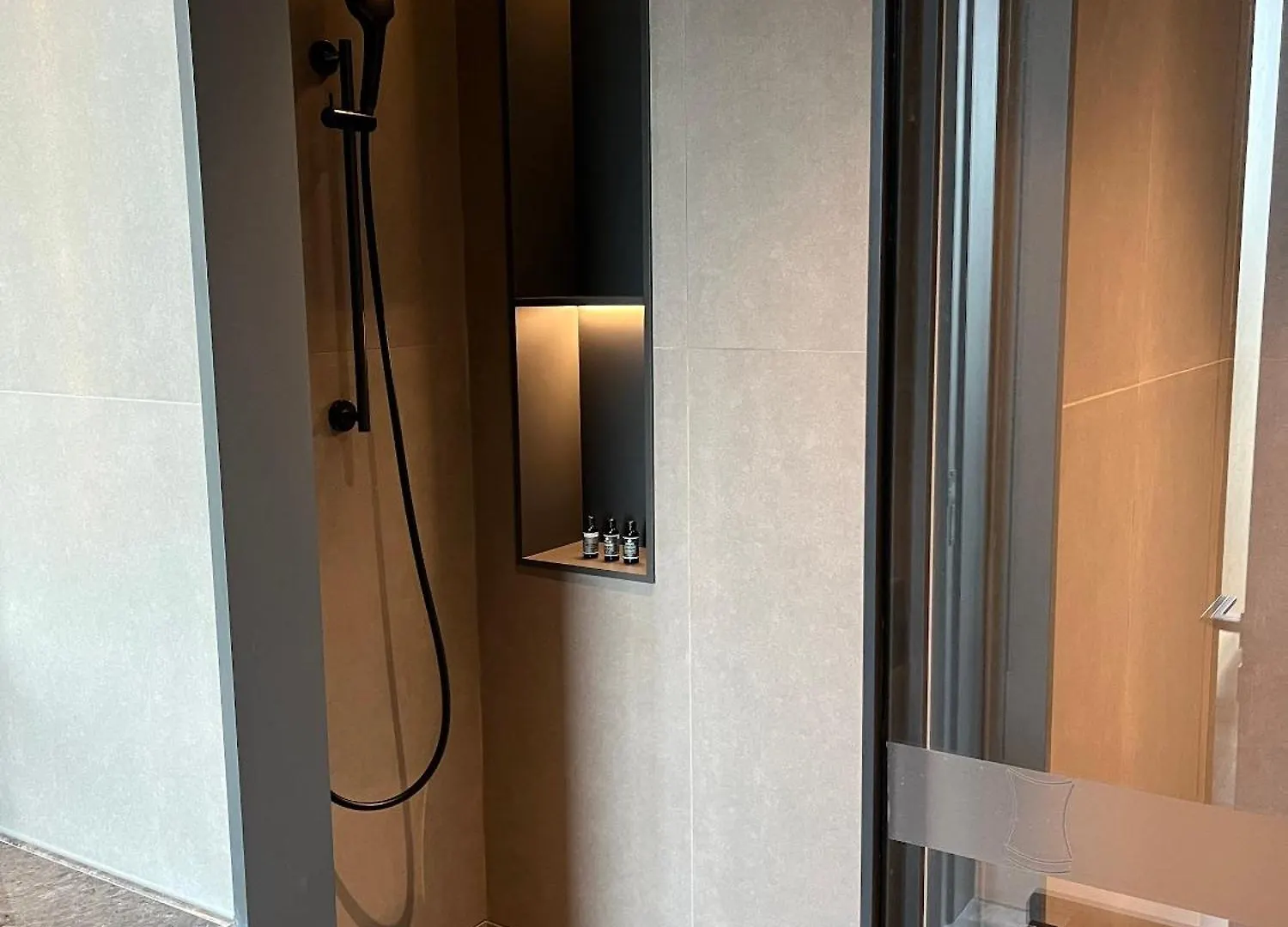 ****  Jiangnan House Guanqianjie Hotel Suzhou  China